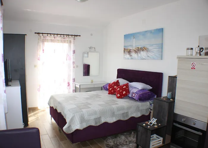 Studio Apartman Jacqueline